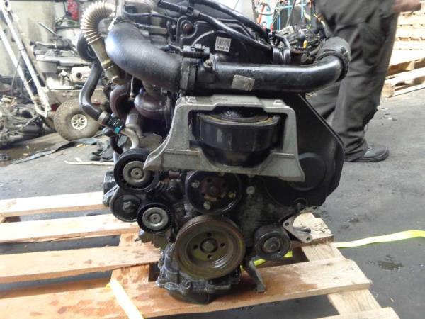 MOTEUR FORD FOCUS 2 / C-MAX 1.8TDCI CODE KKDA - Vue 3